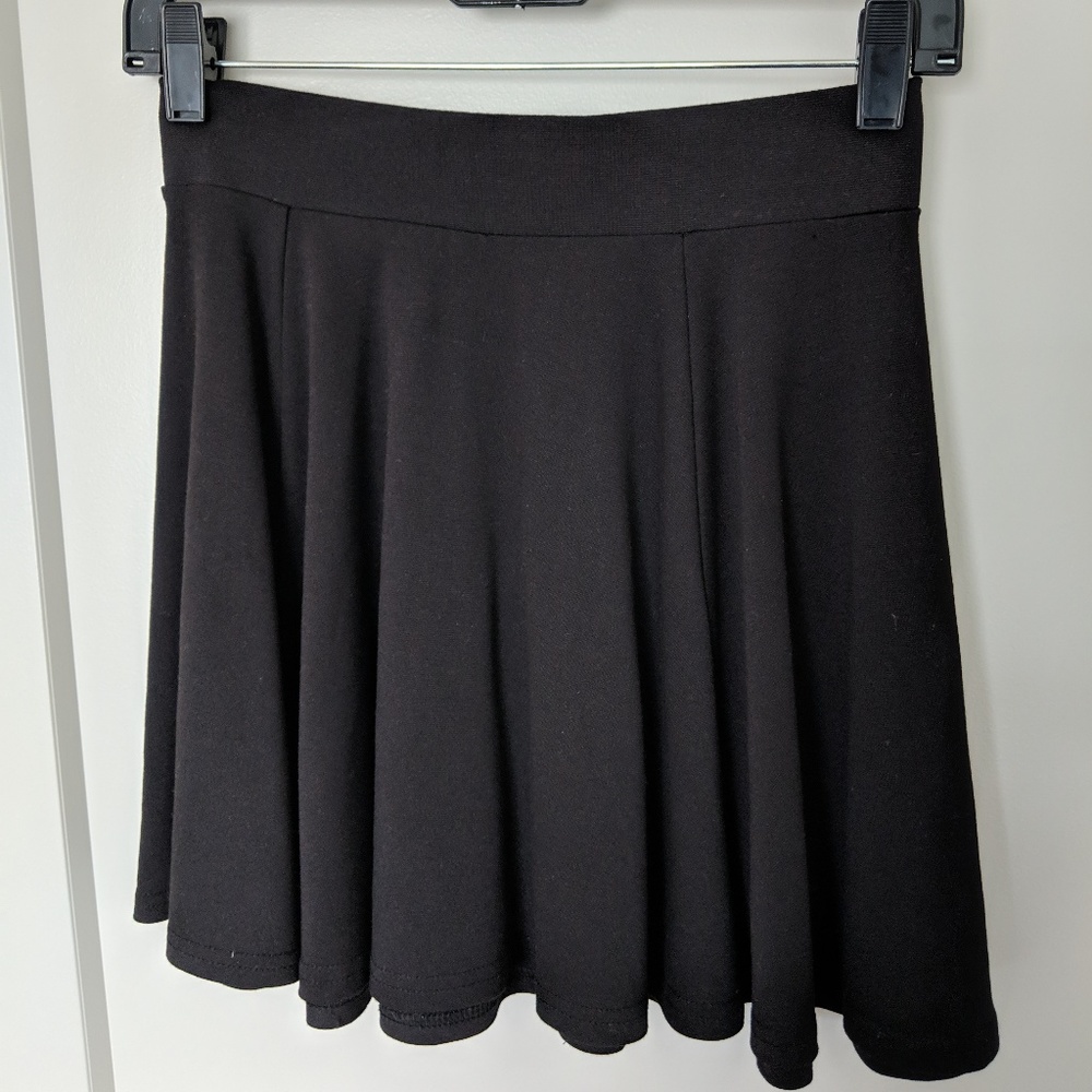 *"*"*Black Skater Skirt H&M*"*"*